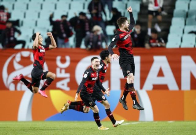 【亚冠】浦项89分钟绝平 点球大战6比5蔚山杀入决赛