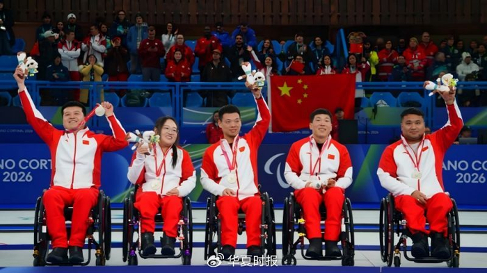 乐鱼官网-中国轮椅冰壶队：带着坚守与热爱，再启新征程|岳清爽|AC米兰|冬残奥会|王海涛|陈建新_新浪体育_新浪新闻
